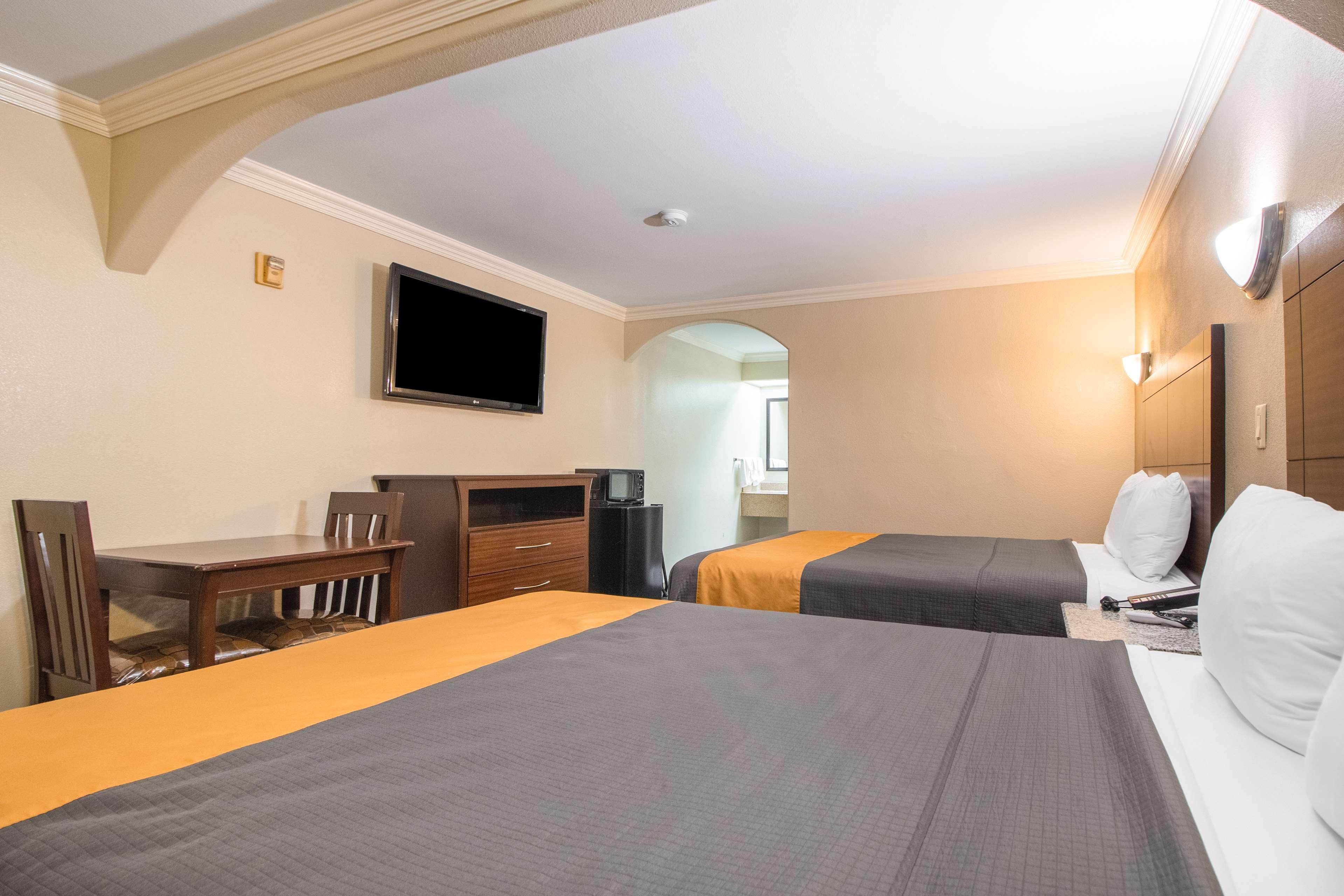 Hotel Dan Inn Uberaba & Convencoes By Nacional Inn Zewnętrze zdjęcie