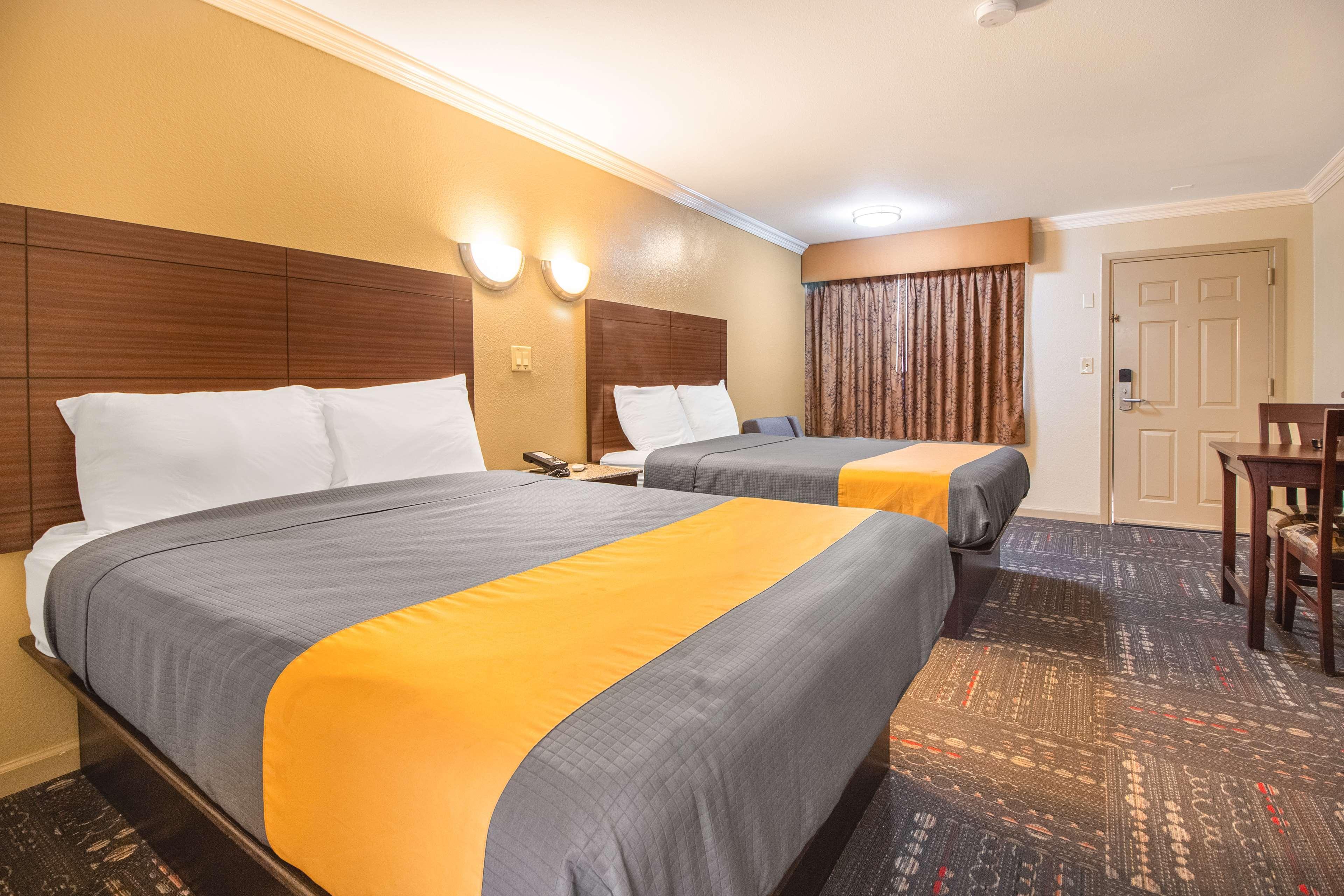 Hotel Dan Inn Uberaba & Convencoes By Nacional Inn Zewnętrze zdjęcie
