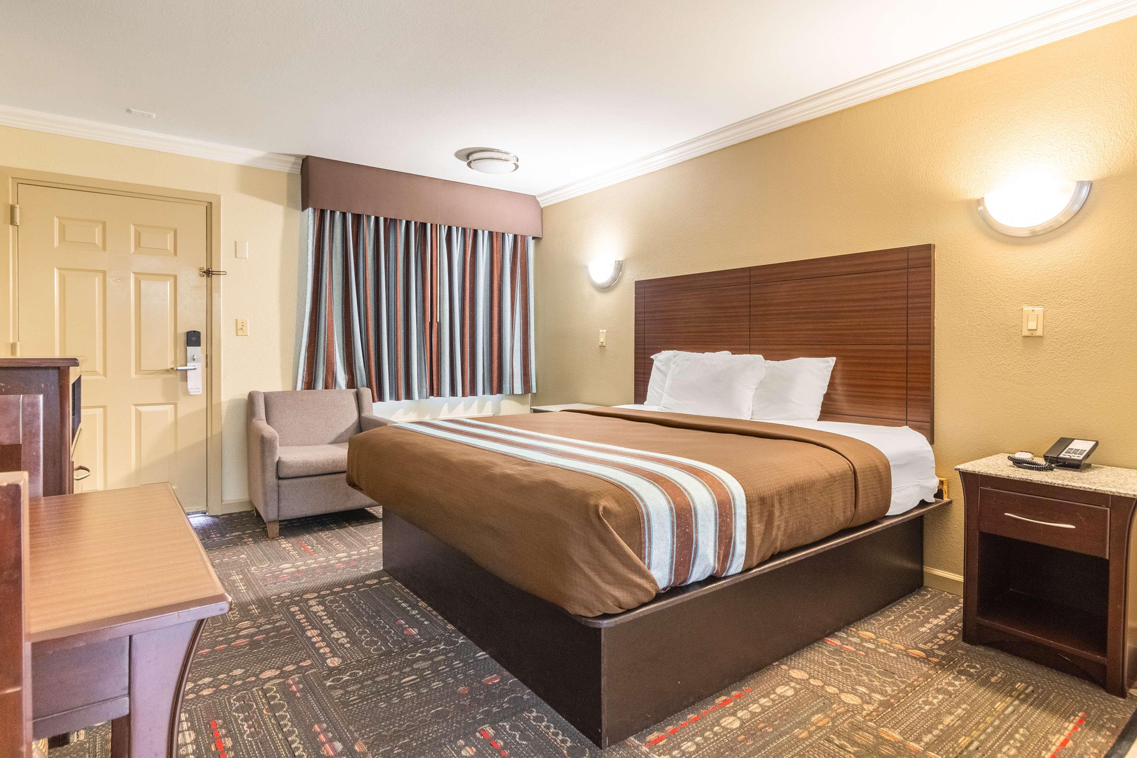 Hotel Dan Inn Uberaba & Convencoes By Nacional Inn Zewnętrze zdjęcie