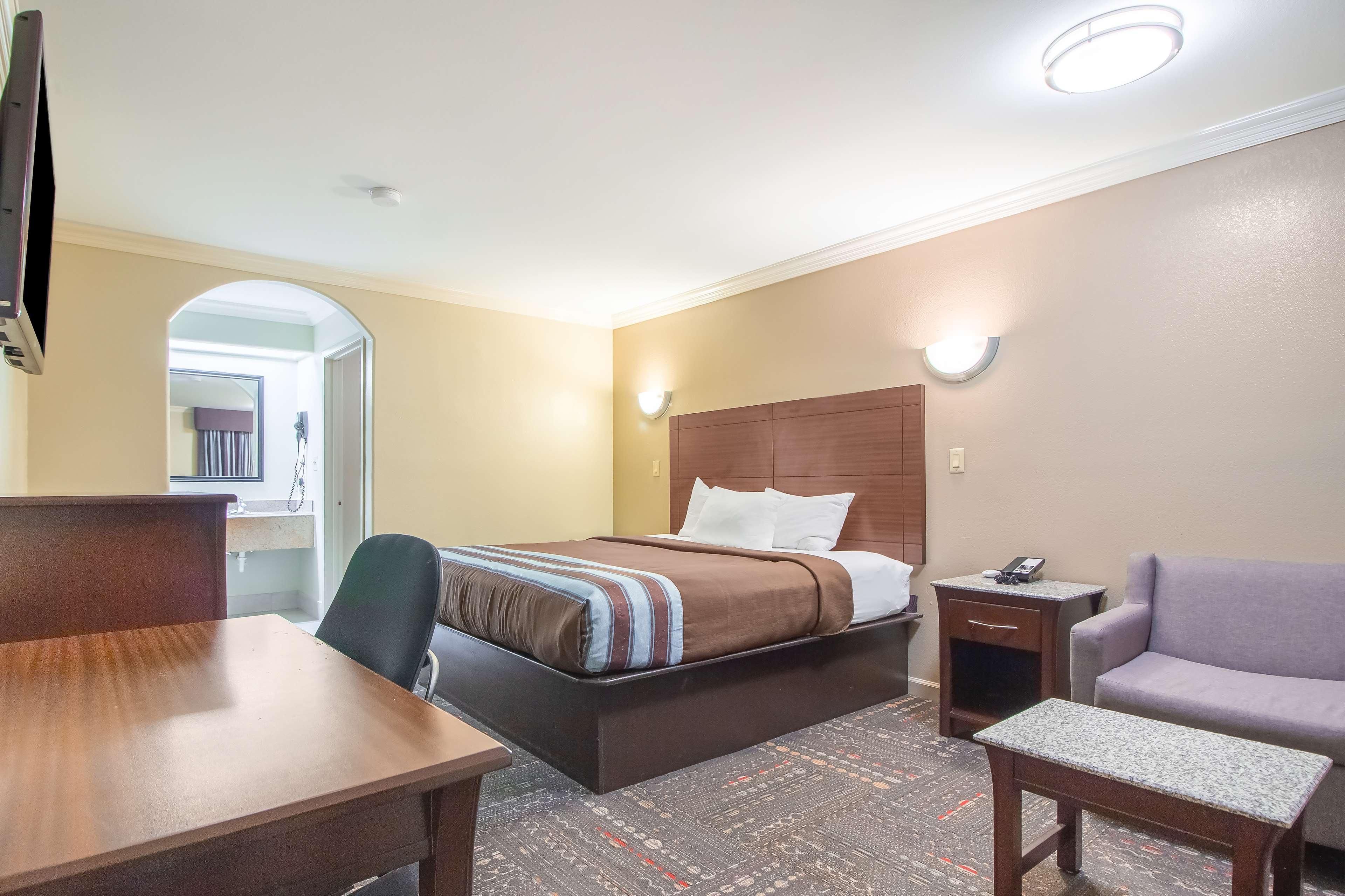 Hotel Dan Inn Uberaba & Convencoes By Nacional Inn Zewnętrze zdjęcie