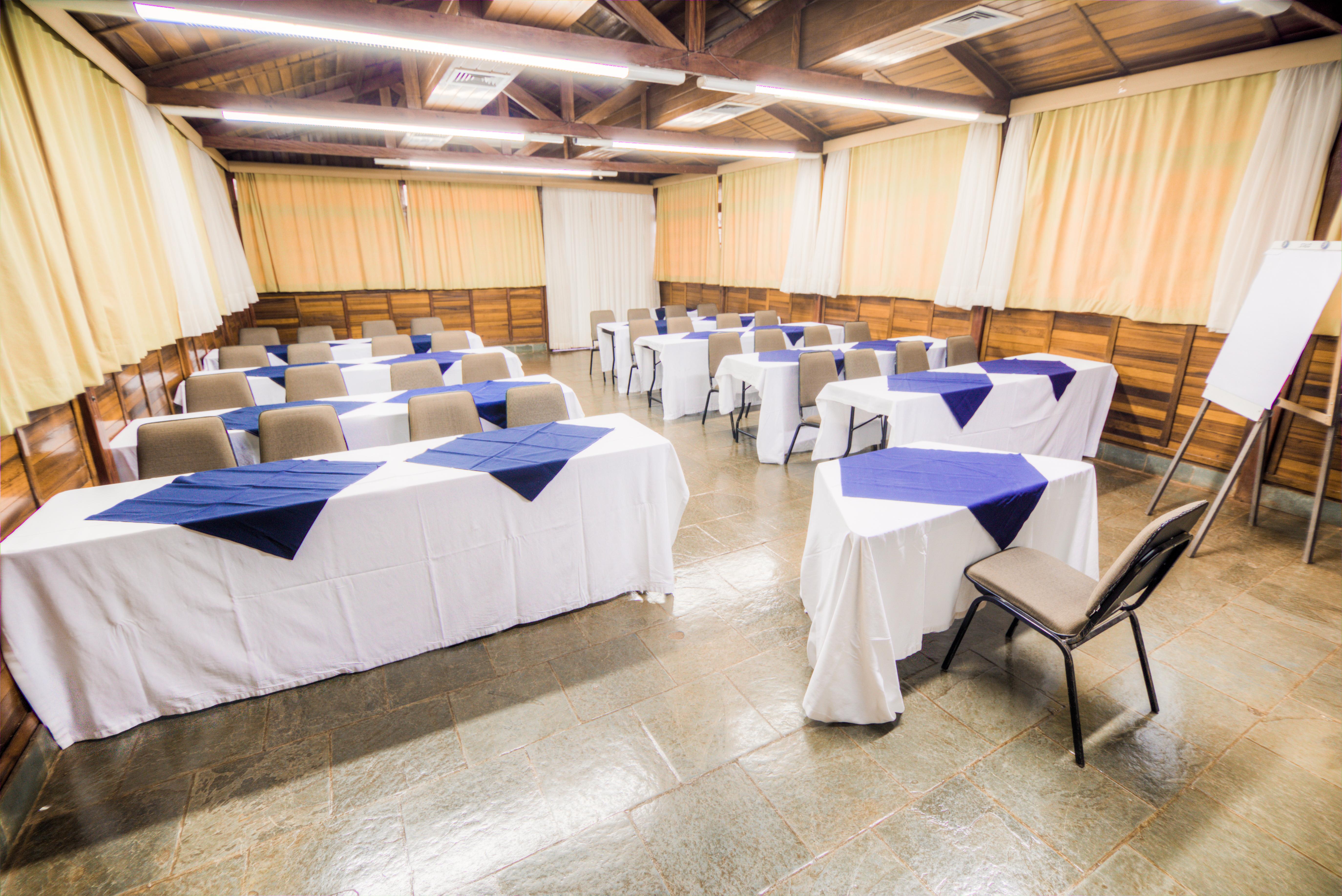 Hotel Dan Inn Uberaba & Convencoes By Nacional Inn Zewnętrze zdjęcie