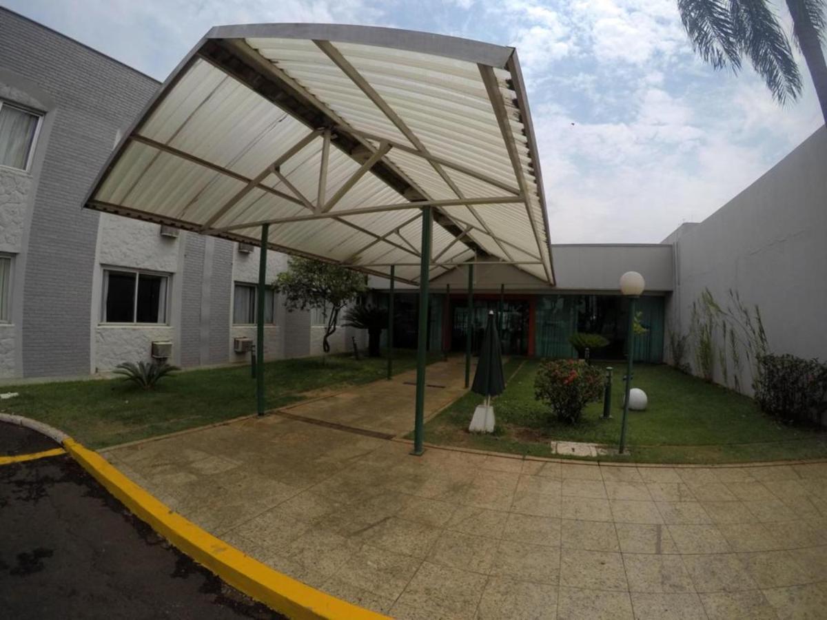 Hotel Dan Inn Uberaba & Convencoes By Nacional Inn Zewnętrze zdjęcie